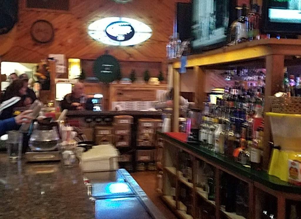 Philanders Grill & Bar | restaurant | 1000 US-10, Prescott, WI 54021, USA | 7152623828 OR +1 715-262-3828