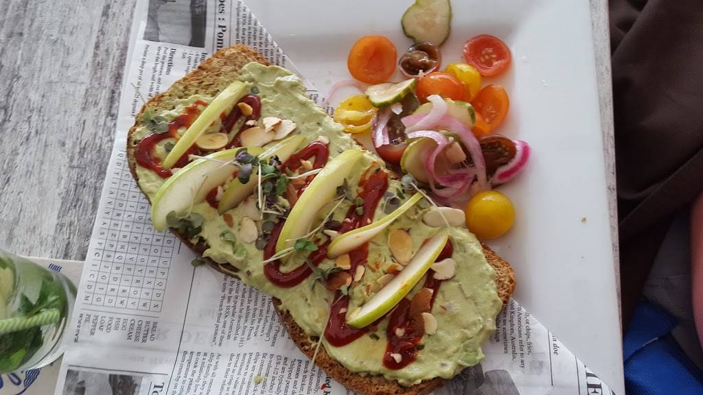 JBs on the Beach | restaurant | 300 NE 21st Ave, Deerfield Beach, FL 33441, USA | 9545715220 OR +1 954-571-5220