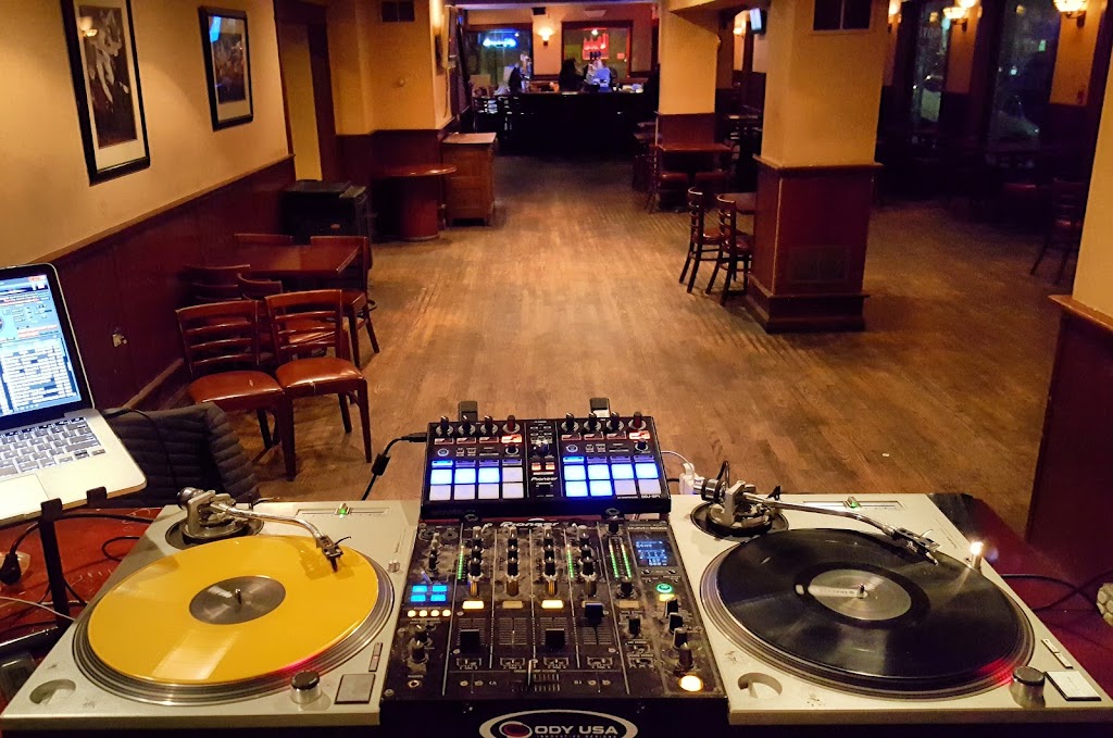 Mill Creek Tavern | night club | 4200, 1 Chester Ave apt A, Philadelphia, PA 19104, USA | 2152221255 OR +1 215-222-1255