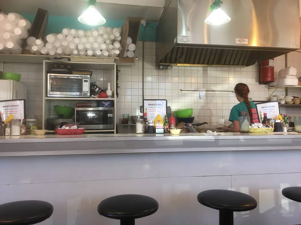 Daves Diner | restaurant | 1011 Seaway Dr, Fort Pierce, FL 34949, USA | 7724602810 OR +1 772-460-2810