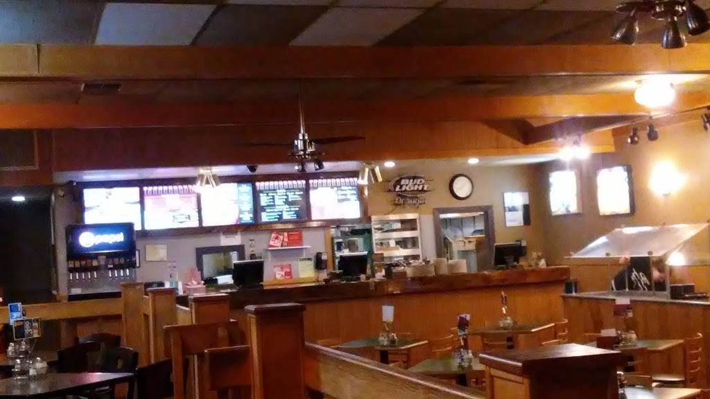 Godfathers Pizza | meal delivery | 3811 University Ave, Waterloo, IA 50701, USA | 3192357104 OR +1 319-235-7104