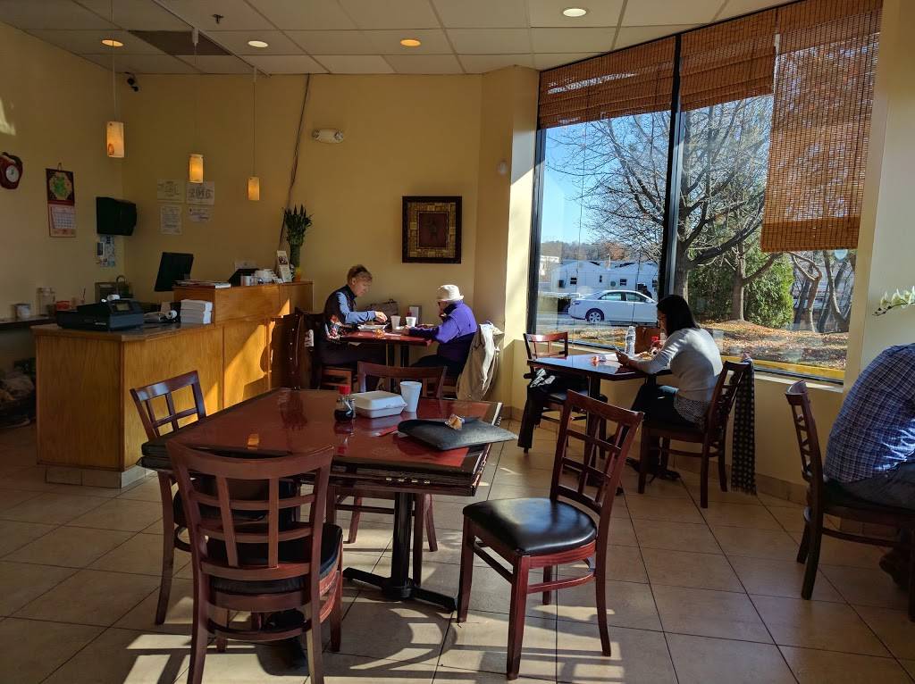 North China Cafe | restaurant | 7810 Lee Hwy, Falls Church, VA 22042, USA | 7035601486 OR +1 703-560-1486