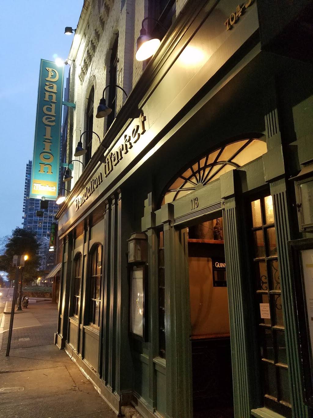 Dandelion Market | restaurant | 118 W 5th St, Charlotte, NC 28202, USA | 7043337989 OR +1 704-333-7989