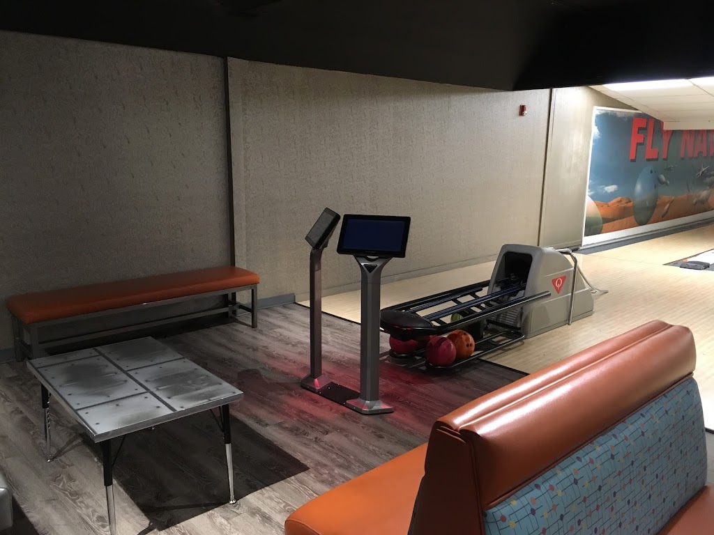 Desert Lanes & Kingpin Pizzeria Cafe | meal delivery | El Centro, CA 92243, USA | 7603392918 OR +1 760-339-2918