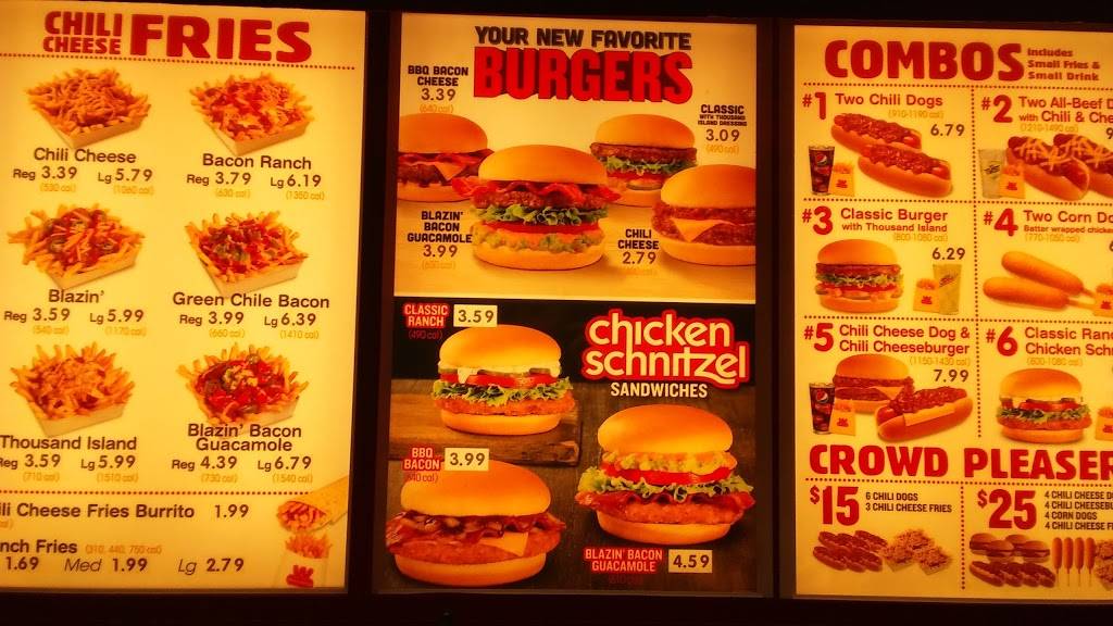 Wienerschnitzel | restaurant | 1852 Rosecrans St, San Diego, CA 92106, USA | 6192241197 OR +1 619-224-1197