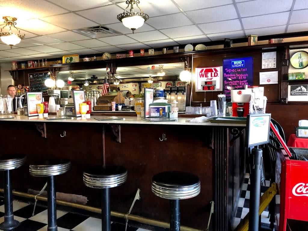 Vinnies Pizzeria | restaurant | 349 W Venice Ave, Venice, FL 34285, USA | 9414887600 OR +1 941-488-7600