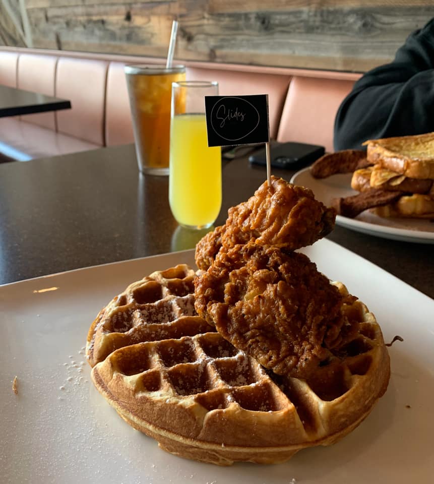 Slides Restaurant | restaurant | 1124 W Yosemite Ave, Manteca, CA 95337, USA | 2093281245 OR +1 209-328-1245