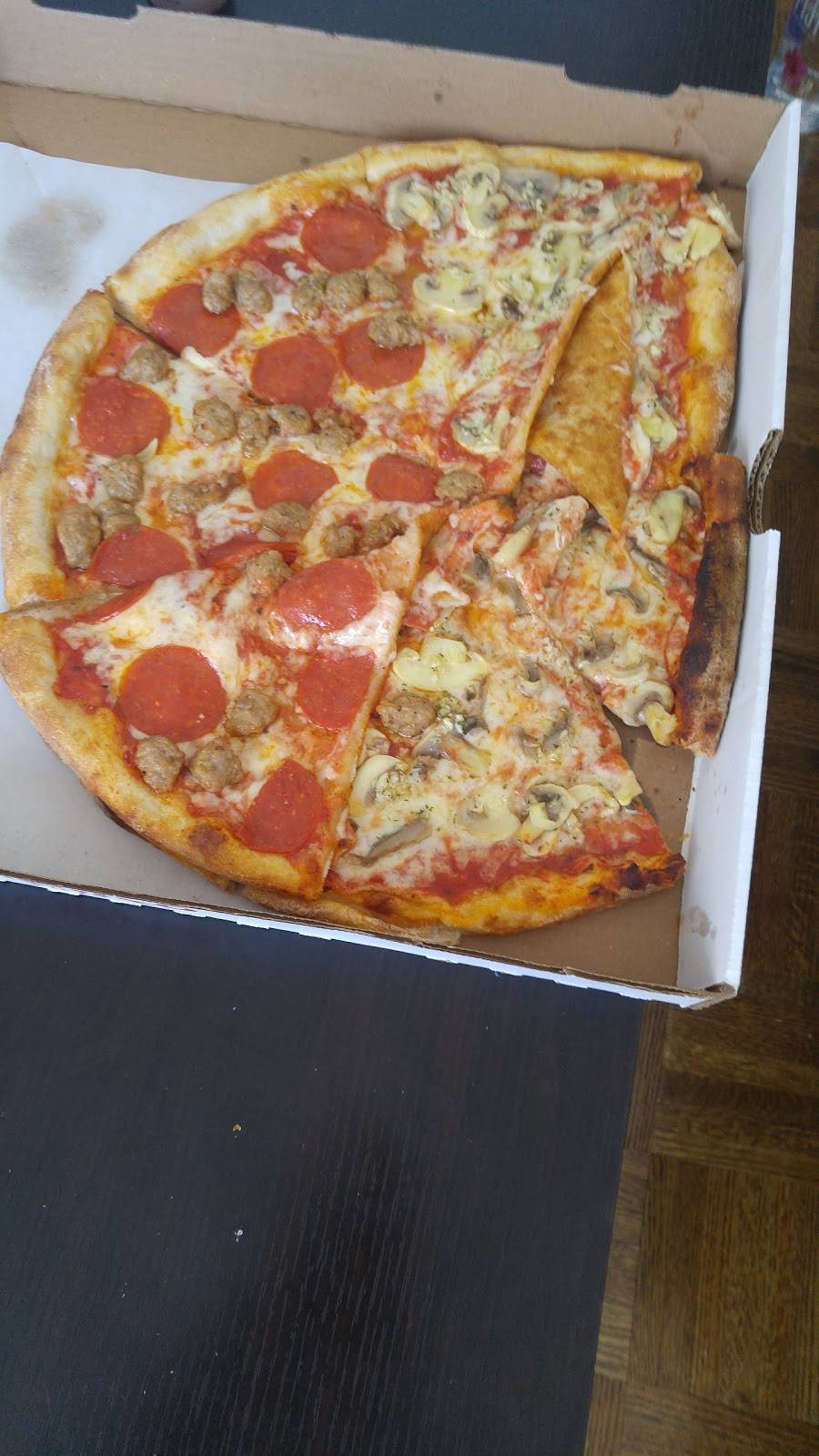 Pronto Pizza | meal delivery | 139 Court St, Brooklyn, NY 11201, USA | 7185222225 OR +1 718-522-2225