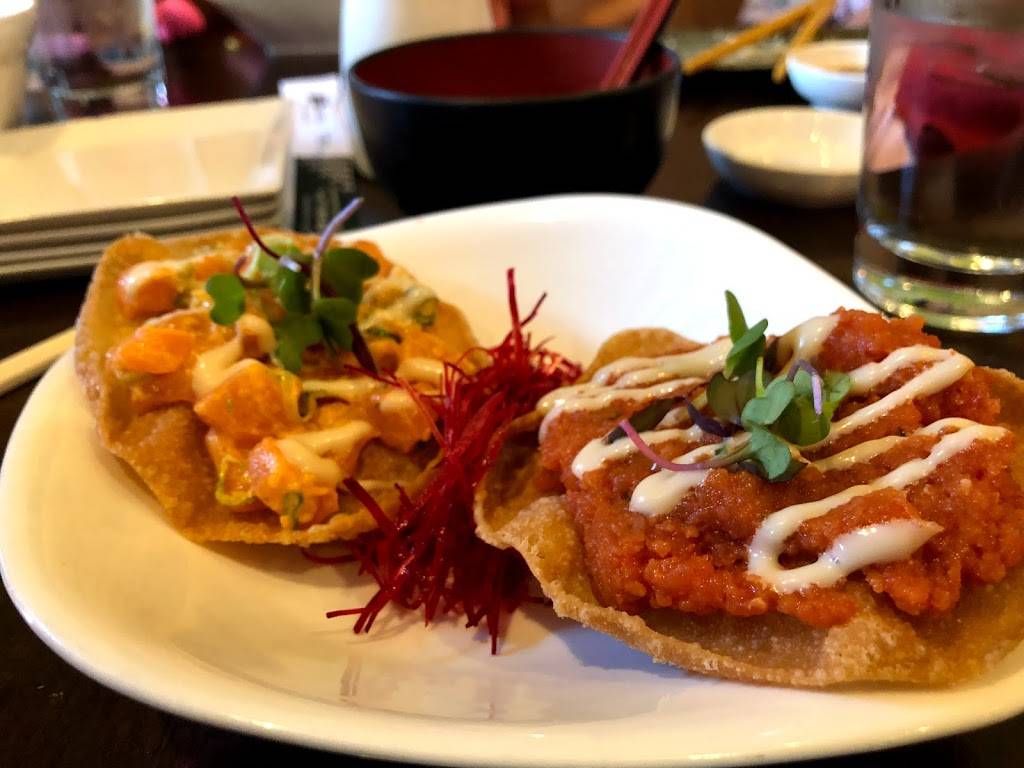 Rollapalooza | restaurant | 3344 N Halsted St, Chicago, IL 60657, USA | 7732816400 OR +1 773-281-6400