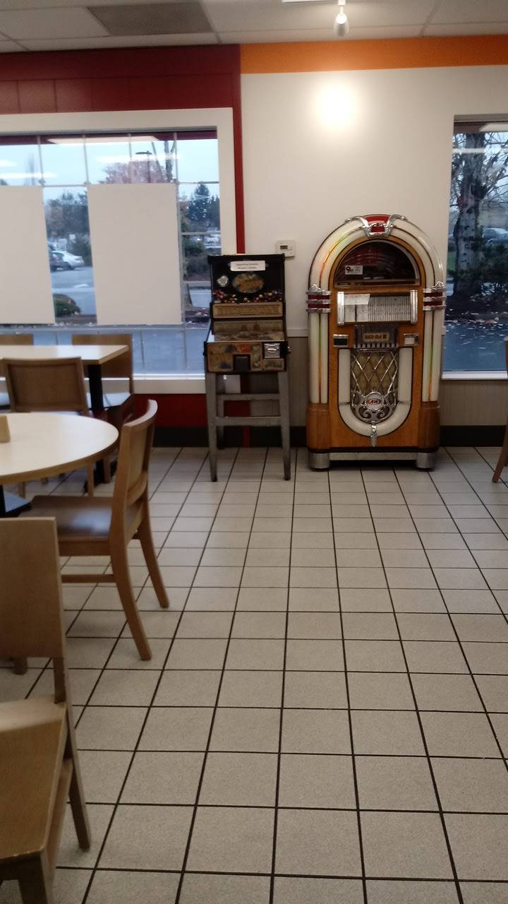 A&W Restaurant | restaurant | 3937 Devonshire Ave NE, Salem, OR 97305, USA | 5033918868 OR +1 503-391-8868