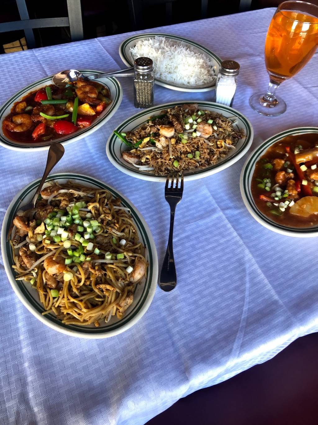 Bamboo Garden | restaurant | 133 Wood Ave, Bridgeport, CT 06605, USA | 2038730980 OR +1 203-873-0980