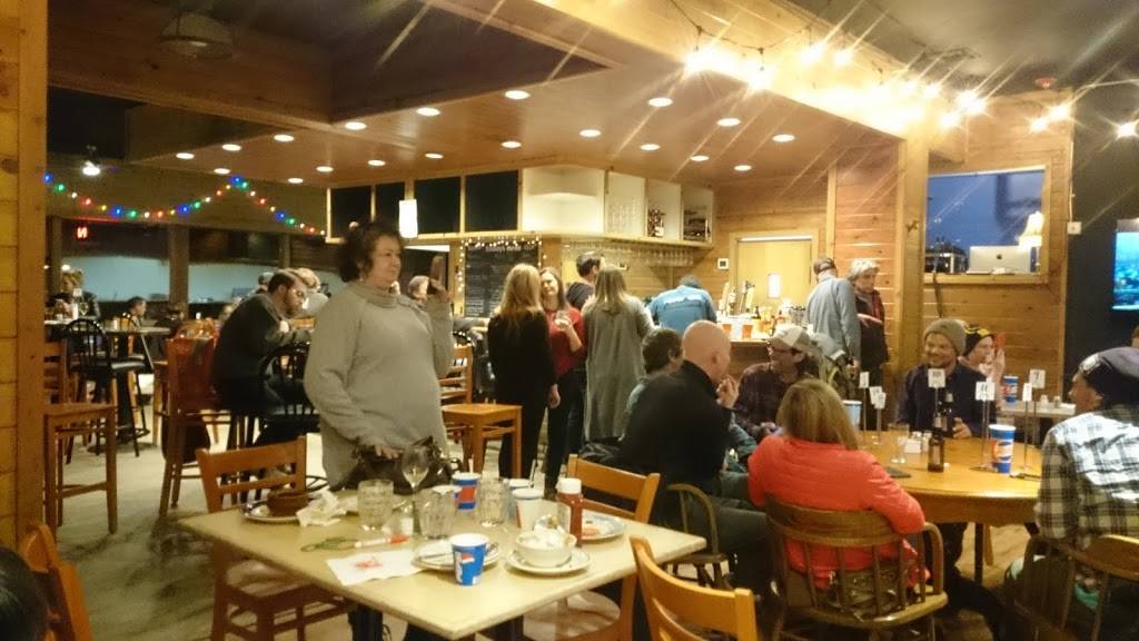 Goose & Chey’s | restaurant | 877 N Lake Blvd, Tahoe City, CA 96145, USA | 5308071003 OR +1 530-807-1003