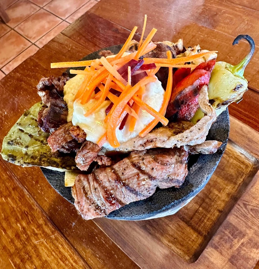 Villa Del Sol | restaurant | 2227 N Arkansas Ave, Wichita, KS 67204, USA | 3162953648 OR +1 316-295-3648