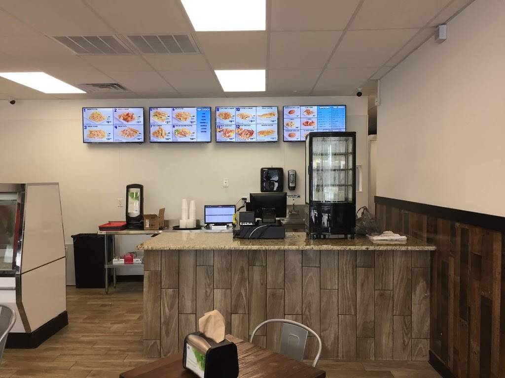 Riverside Express Seafood | restaurant | 130 E Memorial Blvd, Lakeland, FL 33801, USA | 8639402079 OR +1 863-940-2079