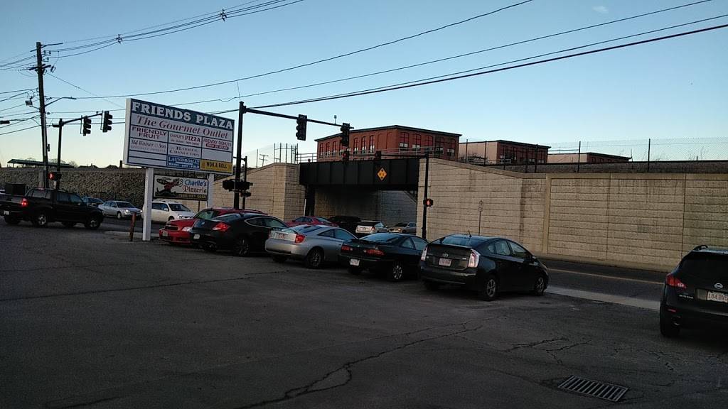 Wok & Roll | restaurant | 2301 Purchase St, New Bedford, MA 02746, USA | 5089926776 OR +1 508-992-6776