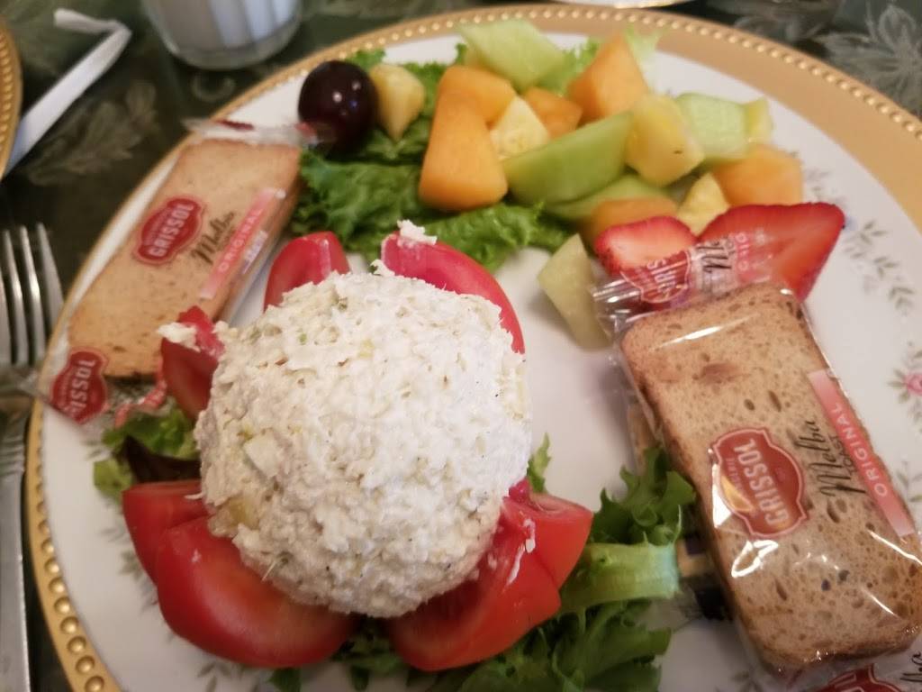 Mary Margarets Tea & Biscuit | restaurant | 10 Polk St, Arcadia, FL 34266, USA | 8634940615 OR +1 863-494-0615