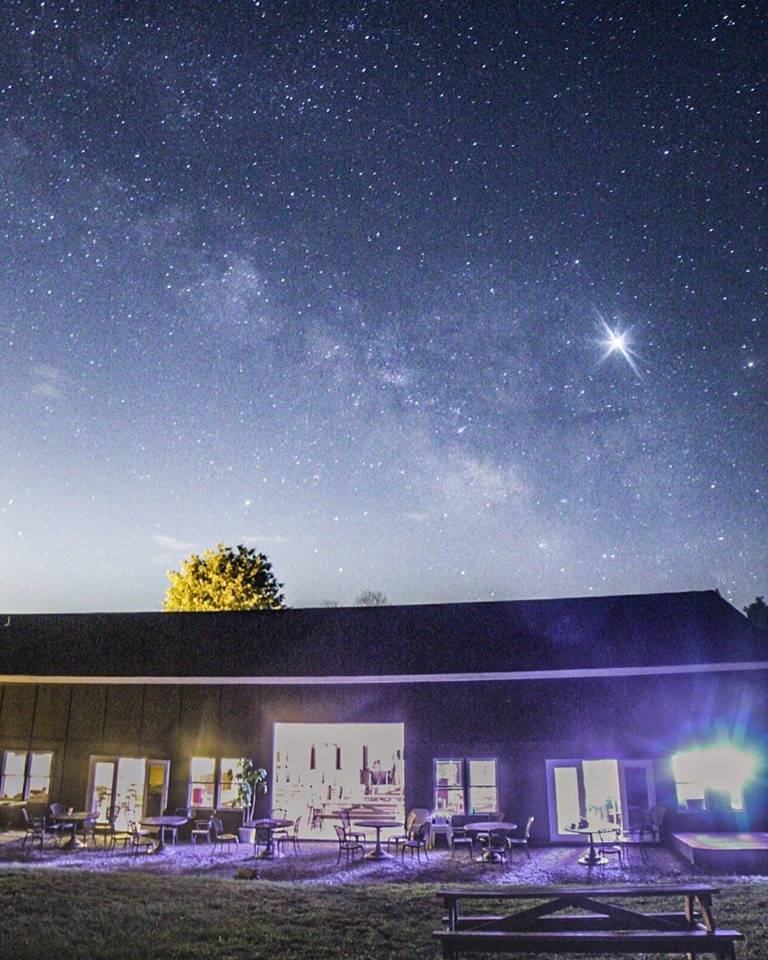 B Chord Brewing Company | restaurant | 34266 Williams Gap Rd, Round Hill, VA 20141, USA | 5714749191 OR +1 571-474-9191