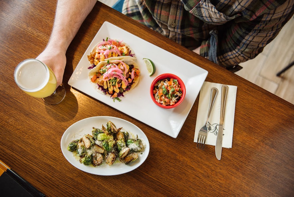 Iron Hill Brewery & Restaurant | restaurant | 1224 Hammond Dr, Dunwoody, GA 30346, USA | 4706571730 OR +1 470-657-1730