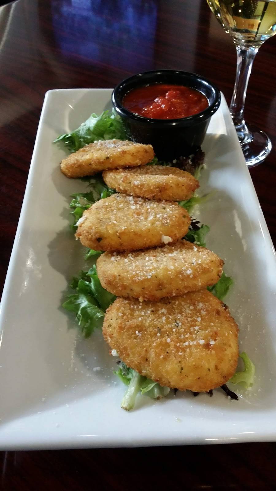 Rosalies Trattoria | restaurant | 5031 Market St, Wilmington, NC 28405, USA | 9103995769 OR +1 910-399-5769