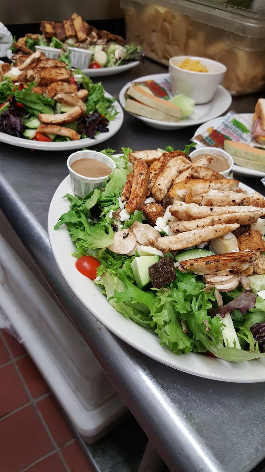 Buzz Cafe | cafe | 905 S Lombard Ave, Oak Park, IL 60304, USA | 7085242899 OR +1 708-524-2899