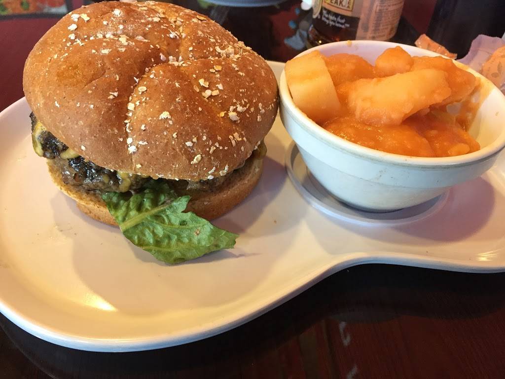 Muscle Maker Grill | restaurant | 2550 Grant Ave, Philadelphia, PA 19114, USA | 2159690200 OR +1 215-969-0200