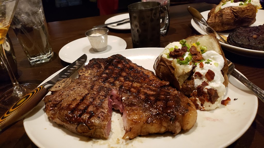 FireRock Steakhouse | restaurant | 6100 E 2nd St, Casper, WY 82609, USA | 3072342333 OR +1 307-234-2333