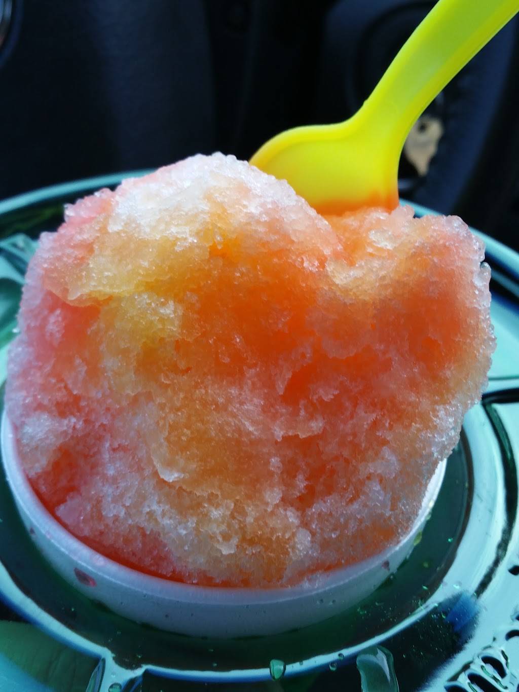 Tropical Sno Kansas City (Martin City) | restaurant | 200 E 135th St, Kansas City, MO 64145, USA | 8167592726 OR +1 816-759-2726