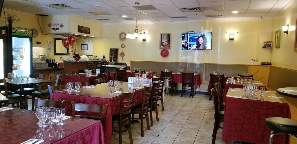 El Rinconcito Ecuatoriano | restaurant | Unit B & C, 7001 West Chester Pike, Upper Darby, PA 19082, USA | 6107136313 OR +1 610-713-6313