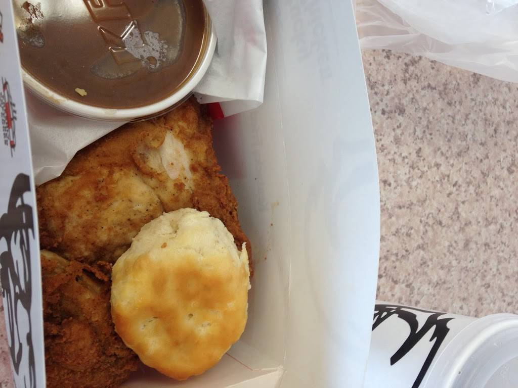 KFC | restaurant | 3865 W 3500 S, West Valley City, UT 84120, USA | 8019696281 OR +1 801-969-6281