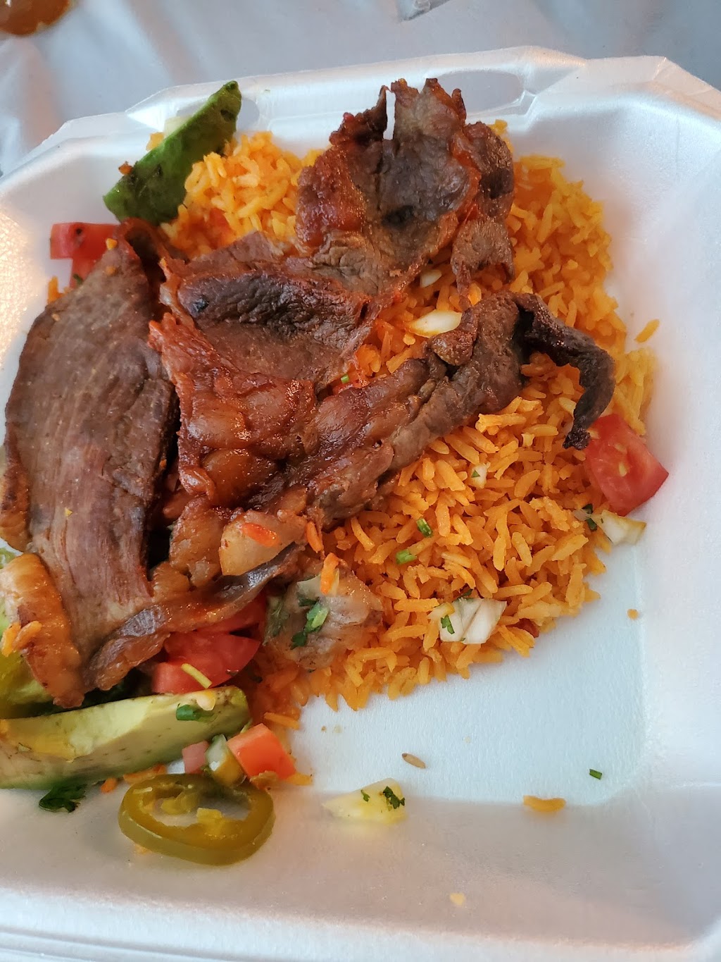 La Fiesta Mexican Restaurant | restaurant | 2329 Apalachee Pkwy, Tallahassee, FL 32301, USA | 8506563392 OR +1 850-656-3392