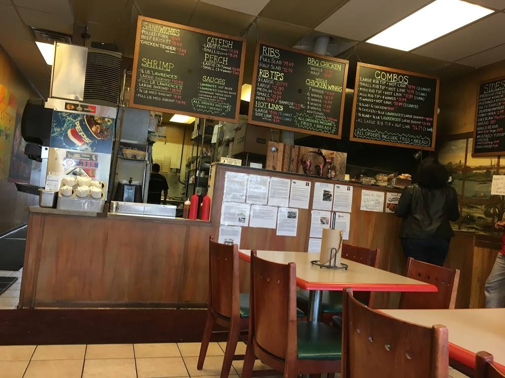 Smokin Ms BBQ | meal takeaway | 7507 Roosevelt Rd, Forest Park, IL 60130, USA | 7084880123 OR +1 708-488-0123