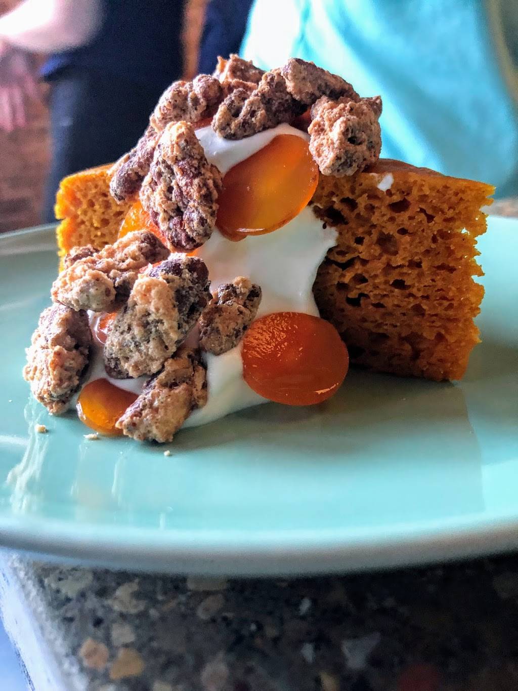 Parachute | restaurant | 3500 N Elston Ave, Chicago, IL 60618, USA | 7736541460 OR +1 773-654-1460