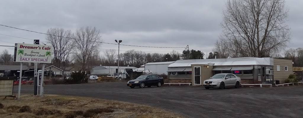 Dreamers Cafe | restaurant | River Rd, Marcy, NY 13403, USA | 3157977977 OR +1 315-797-7977