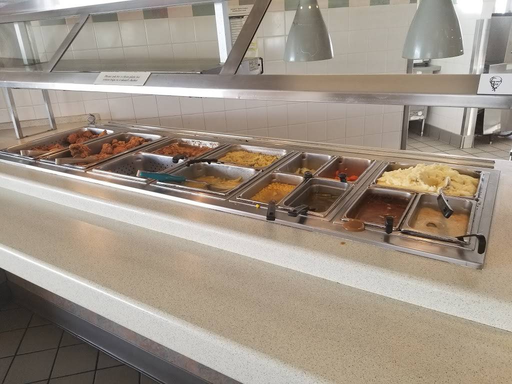 KFC | restaurant | 1304 Avenue of Mid-America, Effingham, IL 62401, USA | 2173424276 OR +1 217-342-4276