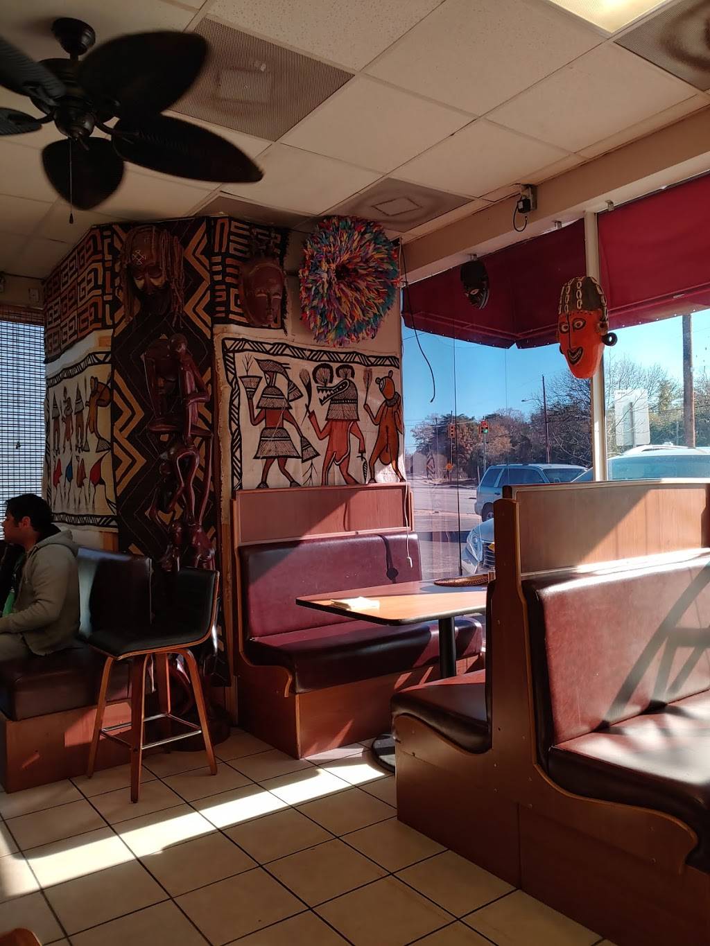 Lambs Bread Returns The King Vegan Cafe and Organic Juice Bar | restaurant | 3600 River Dr, Columbia, SC 29201, USA | 8033737491 OR +1 803-373-7491