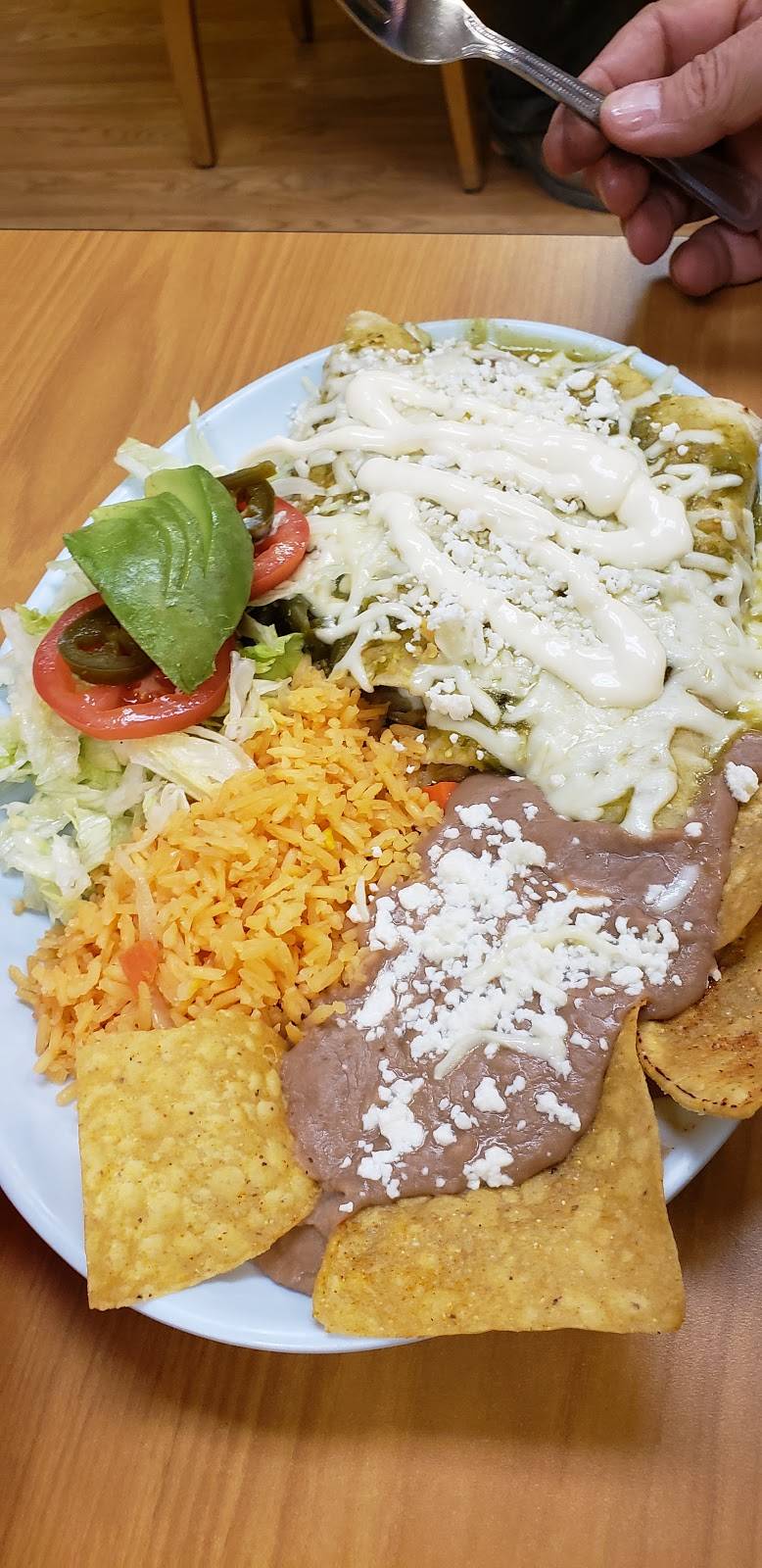 Tacos and Burritos California | restaurant | 11526 US-70 BUS, Clayton, NC 27520, USA | 9195852736 OR +1 919-585-2736