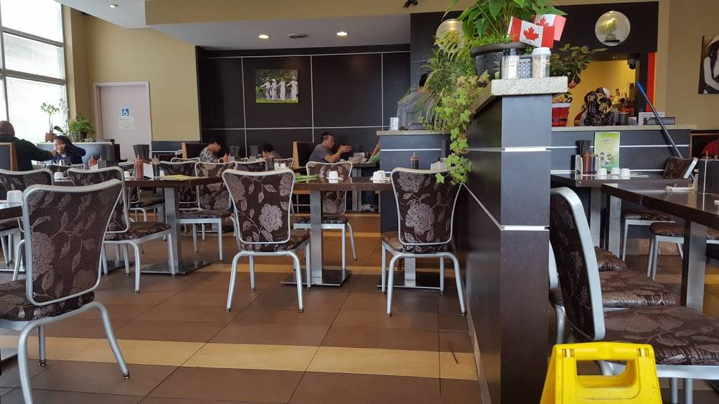 Xe Lua Restaurant | restaurant | 10060 Bayview Ave, Richmond Hill, ON L4C 2K9, Canada | 9057808688 OR +1 905-780-8688