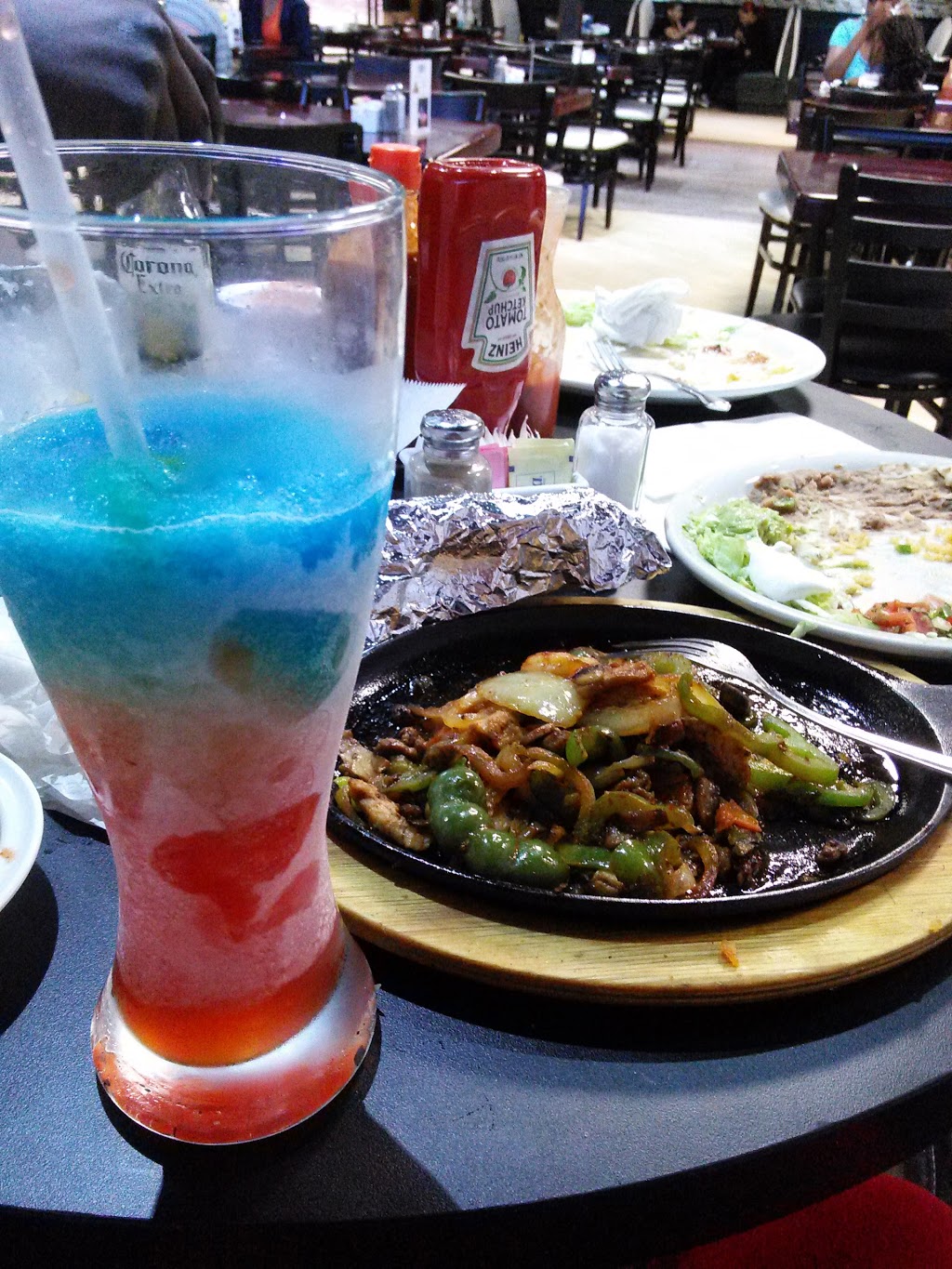 Ocielo Restaurant | restaurant | 4672 American Way, Memphis, TN 38118, USA | 9014543969 OR +1 901-454-3969