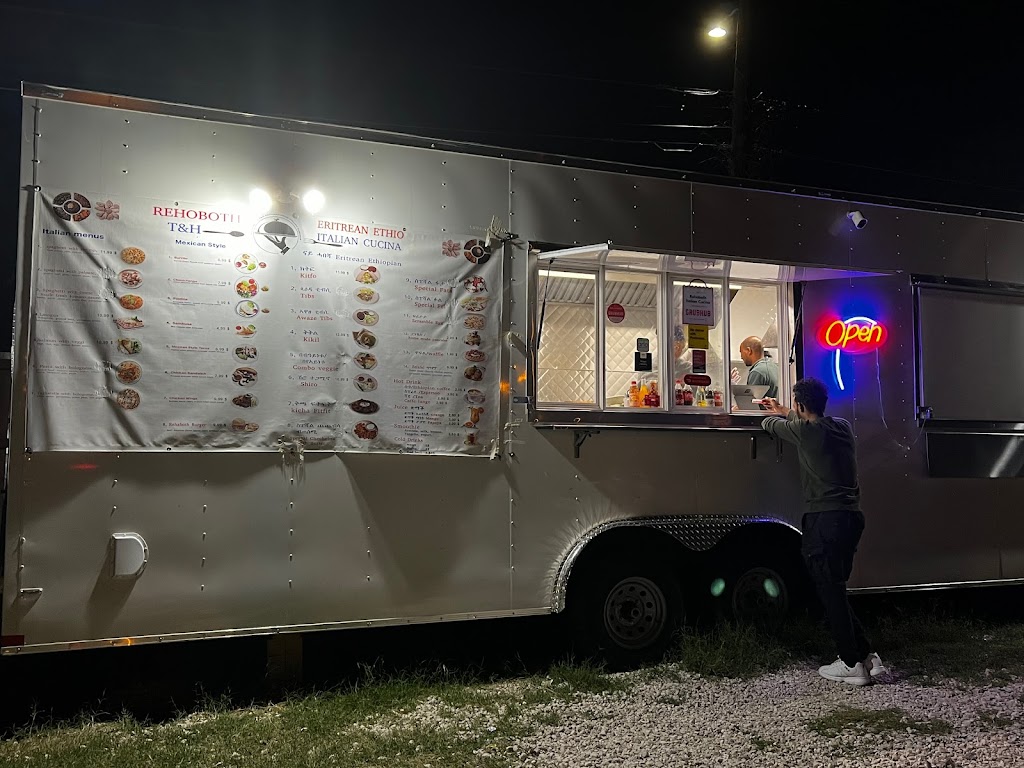 REHOBOTH ITALIAN CUCINA | restaurant | 1704 E Cesar Chavez St, Austin, TX 78702, USA | 7377046775 OR +1 737-704-6775