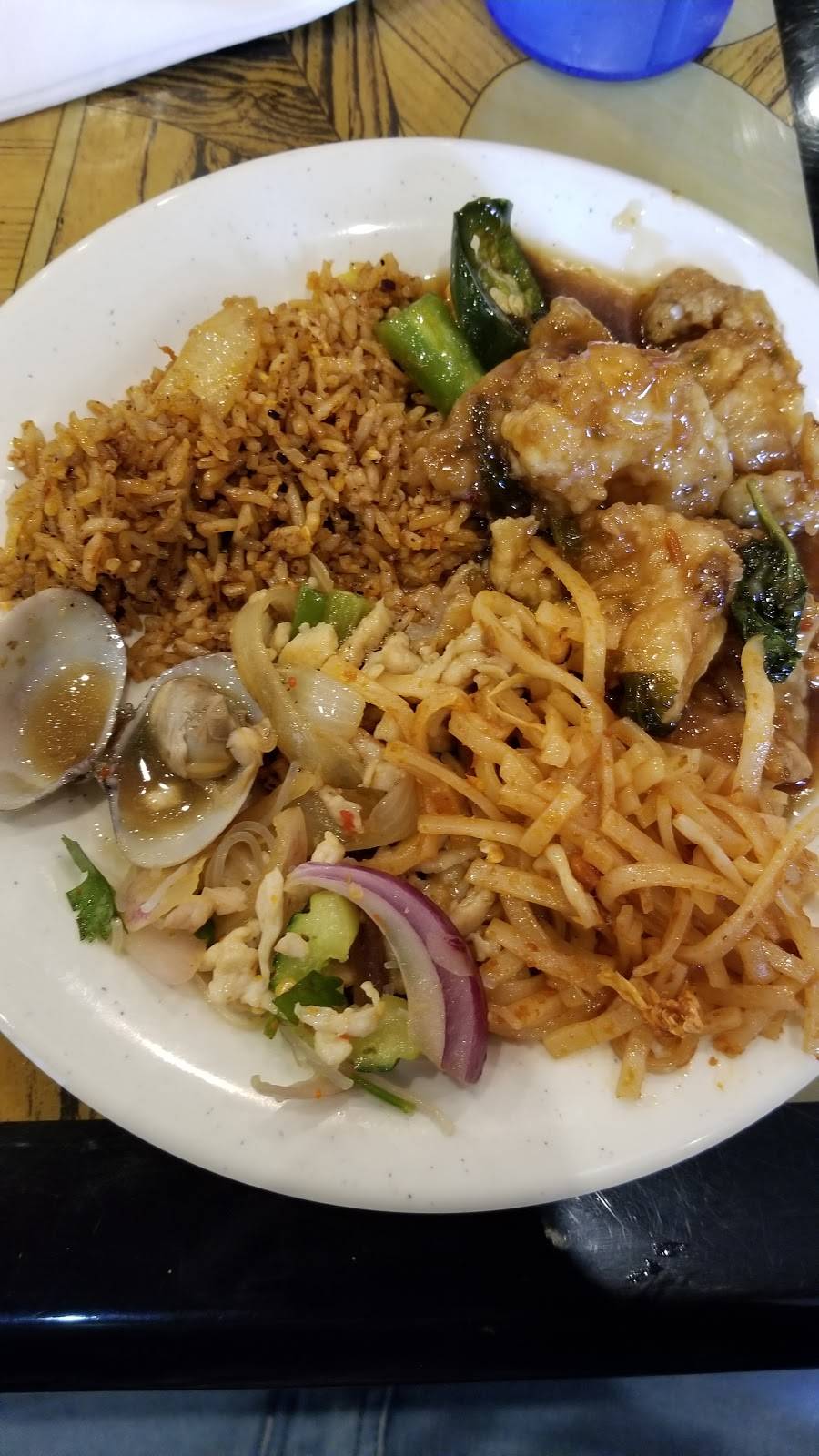 Thai Spice | restaurant | 2520 S Voss Rd, Houston, TX 77057, USA | 7137821100 OR +1 713-782-1100