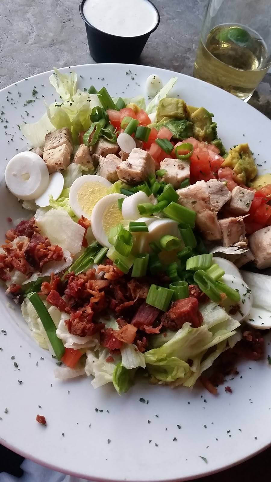 Gators Dockside The Villages | restaurant | 1004 Main St, Lady Lake, FL 32159, USA | 3524301377 OR +1 352-430-1377