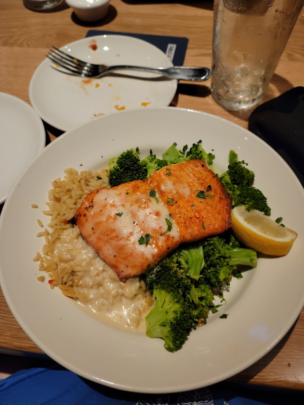 BJs Restaurant & Brewhouse | restaurant | 124 Worcester Rd, Framingham, MA 01702, USA | 7744270020 OR +1 774-427-0020