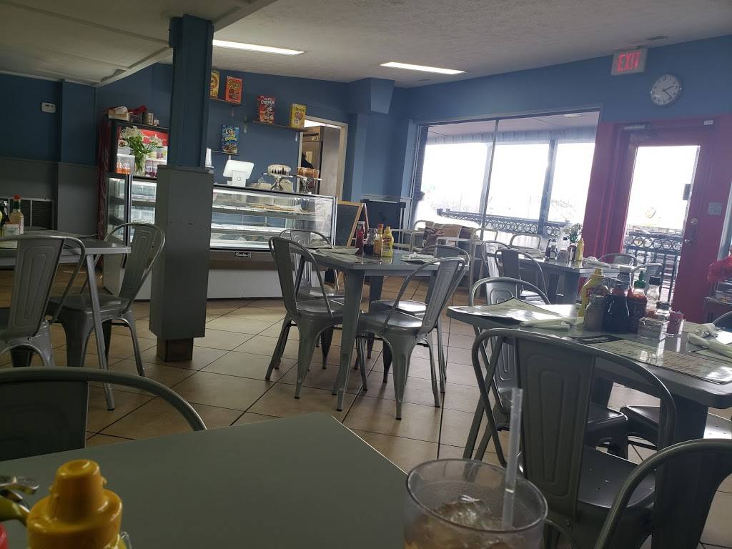 Debbies Delights | restaurant | 4495 Jonesboro Rd, Forest Park, GA 30297, USA | 3143302672 OR +1 314-330-2672