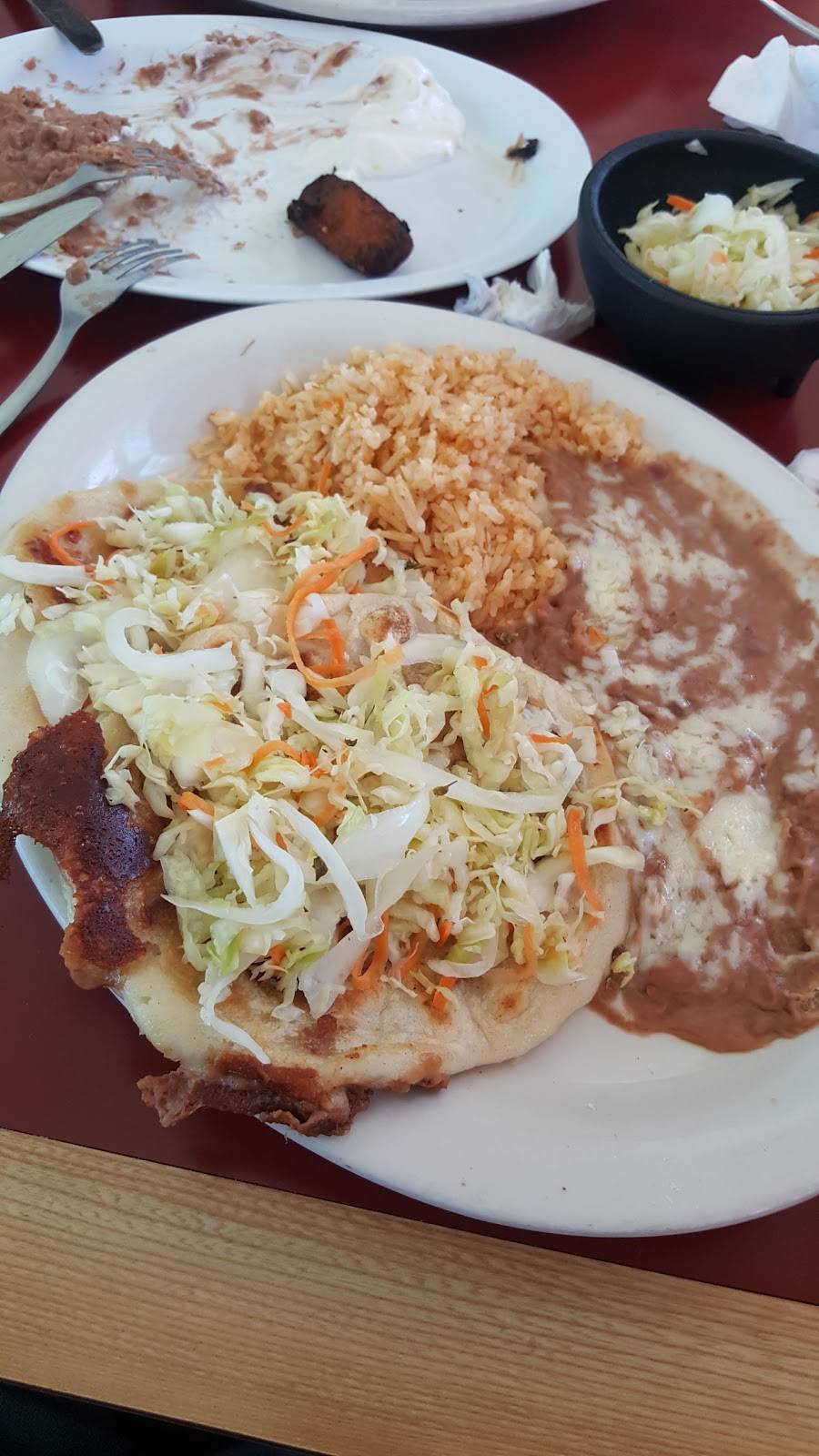 Guacamoles | restaurant | 435 S Riverside Ave, Rialto, CA 92376, USA | 9099905880 OR +1 909-990-5880