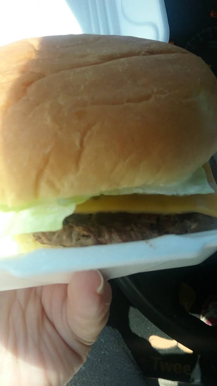 Hilltop Drive-In | restaurant | 705 W Main St, Cambridge City, IN 47327, USA | 7654785880 OR +1 765-478-5880