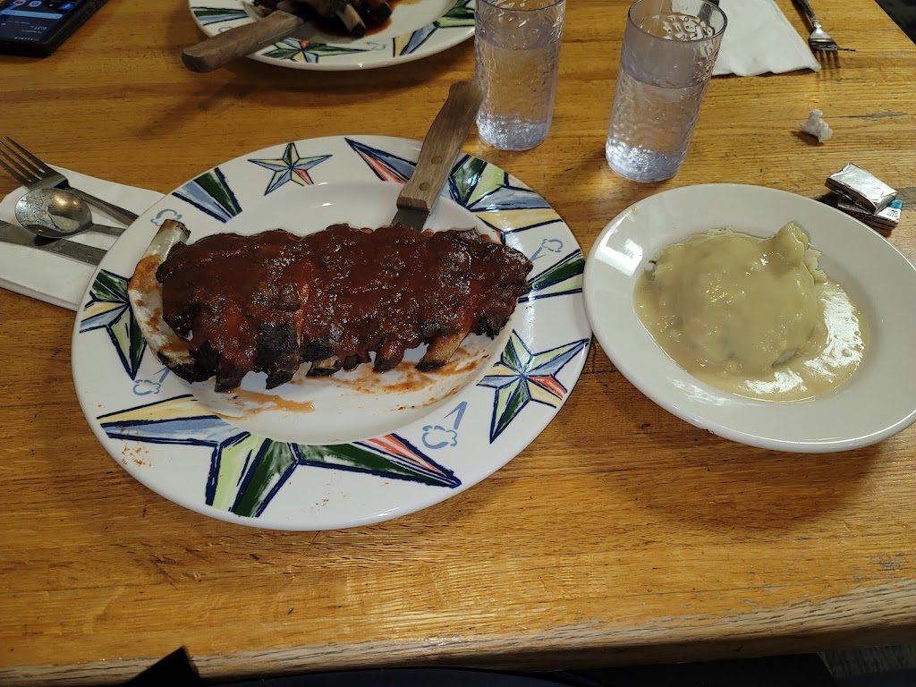 Highway Cafe | restaurant | 6162 US-51, DeForest, WI 53532, USA | 6082987244 OR +1 608-298-7244