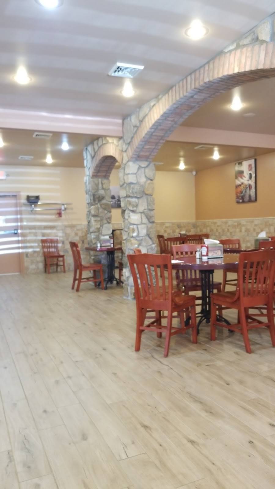 Graziellas Italian Restorante | restaurant | 5 W, E Main St, Plainfield, PA 17081, USA | 7172412800 OR +1 717-241-2800