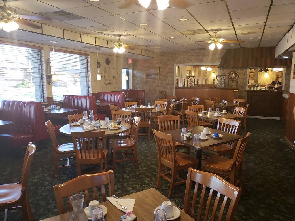 The Paragon Family Restaurant | restaurant | 2725 W 10th St, Greeley, CO 80634, USA | 9703568400 OR +1 970-356-8400