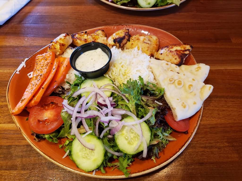 Luna Grill | restaurant | 2400 Historic Decatur Rd #100, San Diego, CA 92106, USA | 6192245862 OR +1 619-224-5862