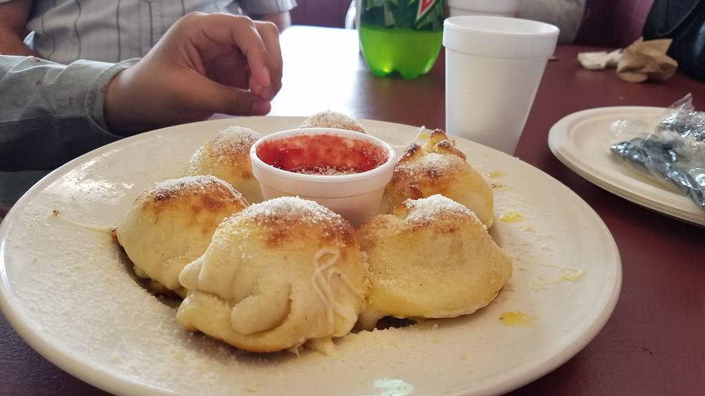 Luigis Pizza | restaurant | 1905 Yosemite Blvd, Modesto, CA 95354, USA | 2095723520 OR +1 209-572-3520